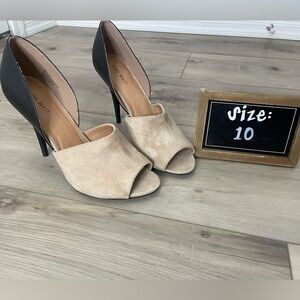 Two-Tone Nude and Black Peep Toe Heels